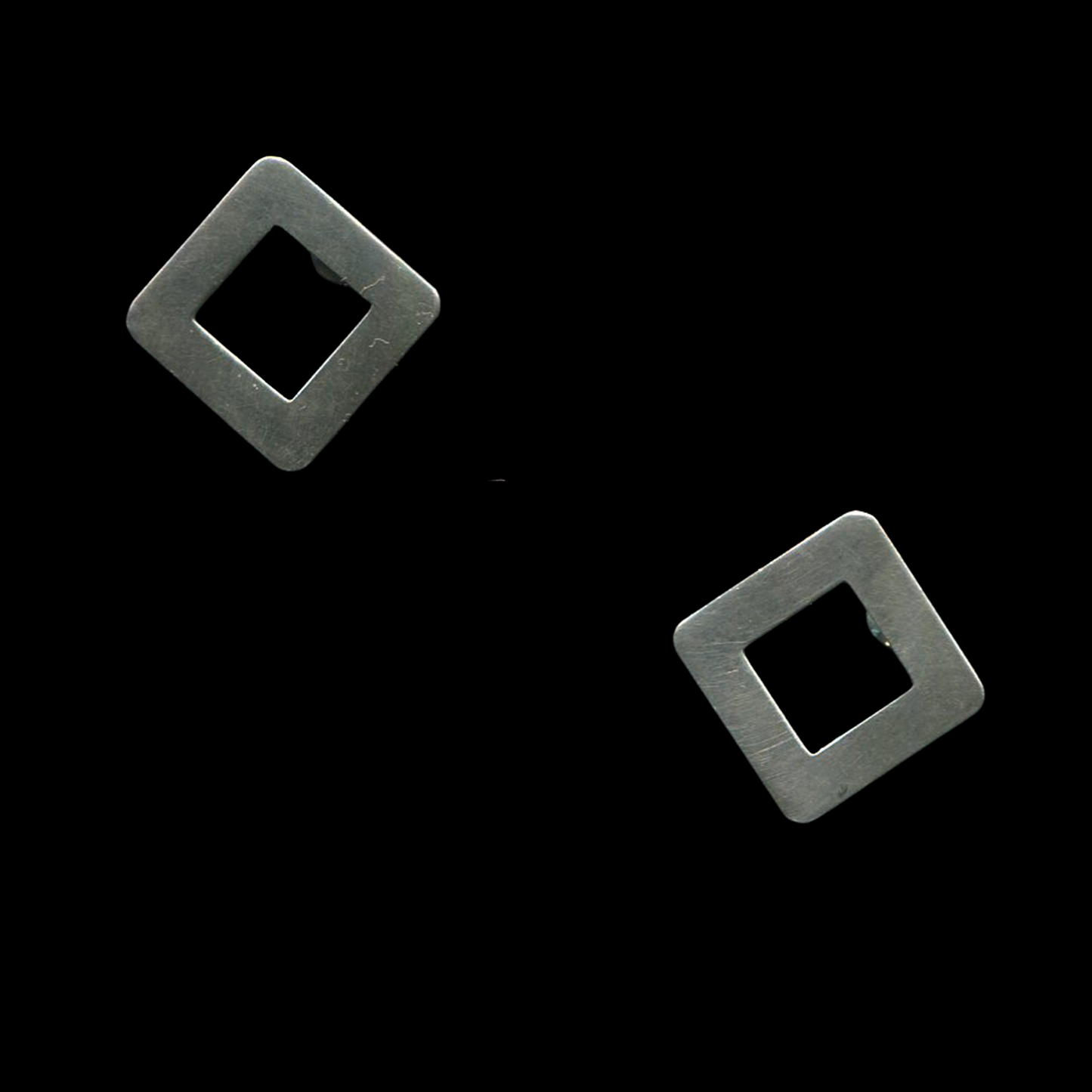 Hand-pierced 925 sterling silver geometric earrings artisan made | KILLA