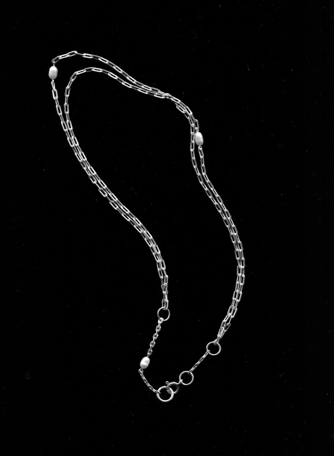 Avener Necklace